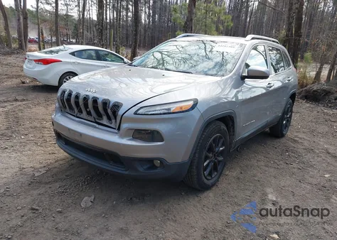 2014 Jeep Cherokee Latitude z USA, uszkodzony, nr VIN 1C4PJLCB6EW181412